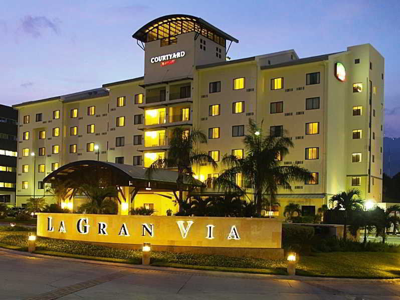 Courtyard By Marriott San Salvador Hotel Екстериор снимка